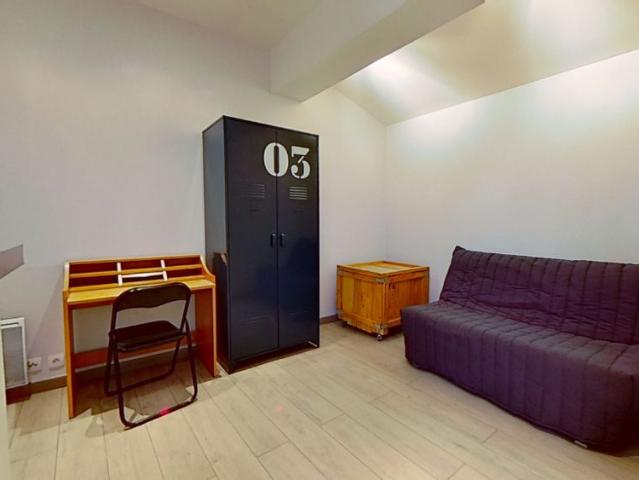 Location Appartement 1 pièce 17m²