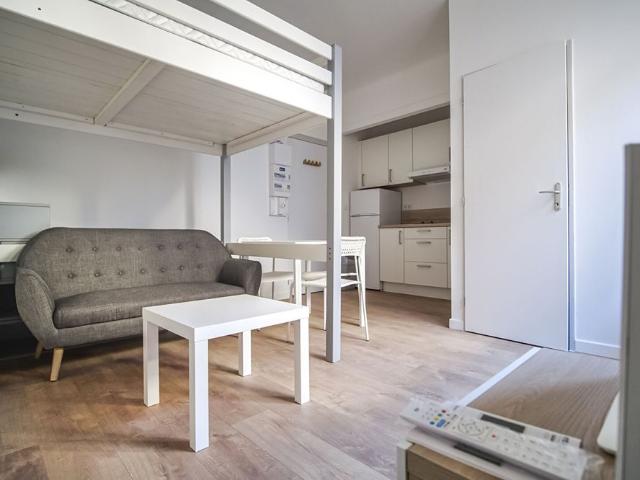 Location Appartement 1 pièce 17m²