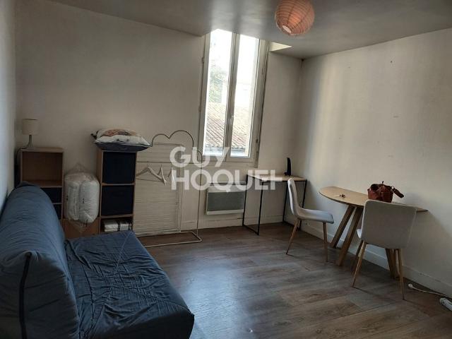 Location Appartement 1 pièce 17m²