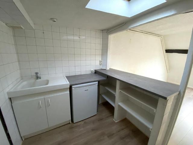 Location Appartement 1 pièce 17m²