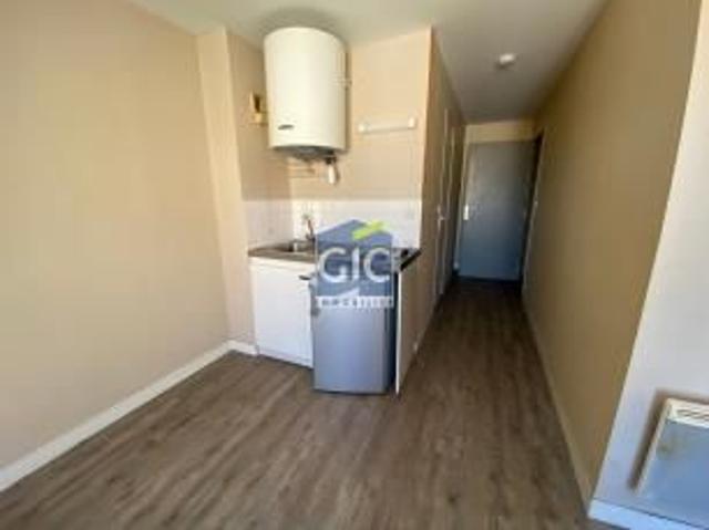 Location Appartement 1 pièce 17m²