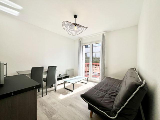 Location Appartement 1 pièce 17m²