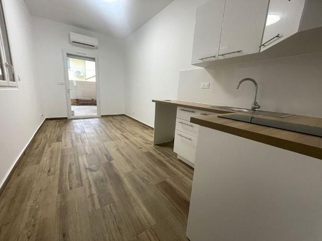 Location Appartement 1 pièce 17m²