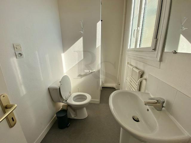 Location Appartement 1 pièce 17m²