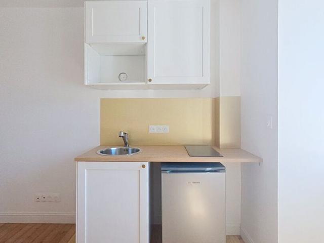 Location Appartement 1 pièce 17m²