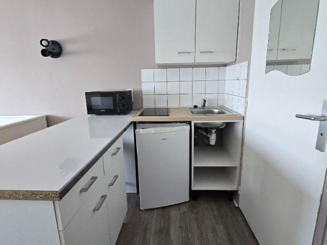 Location Appartement 1 pièce 17m²