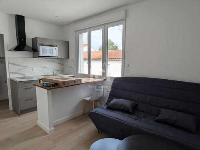 Location Appartement 1 pièce 17m²