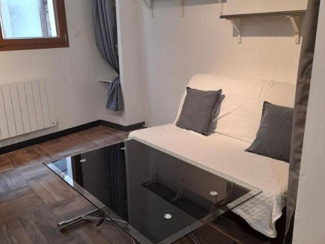 Location Appartement 1 pièce 17m² TARASCON SUR ARIEGE 09400