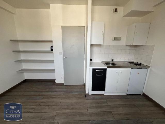Location Appartement 1 pièce 17m² TOURS 37000