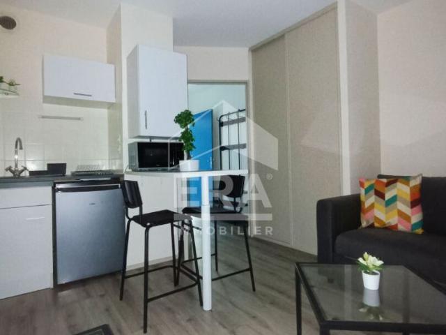 Location Appartement 1 pièce 17m² TOURS 37000