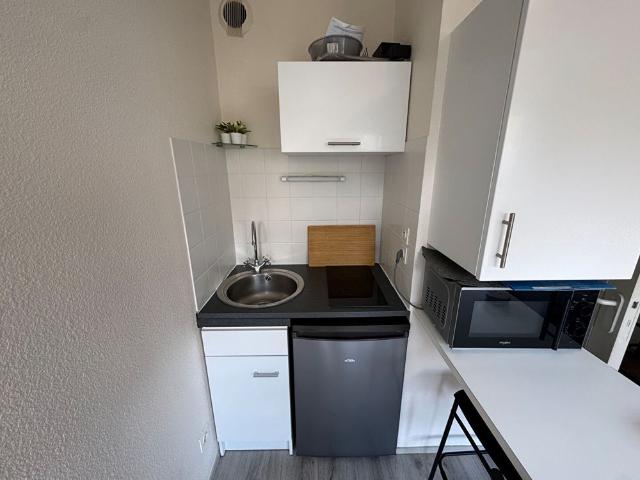 Location Appartement 1 pièce 17m² TOURS 37000