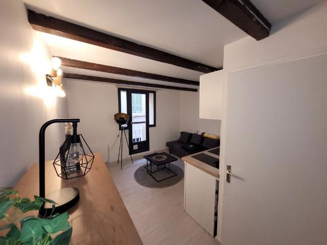 Location Appartement 1 pièce 17m² AIX EN PROVENCE 13100