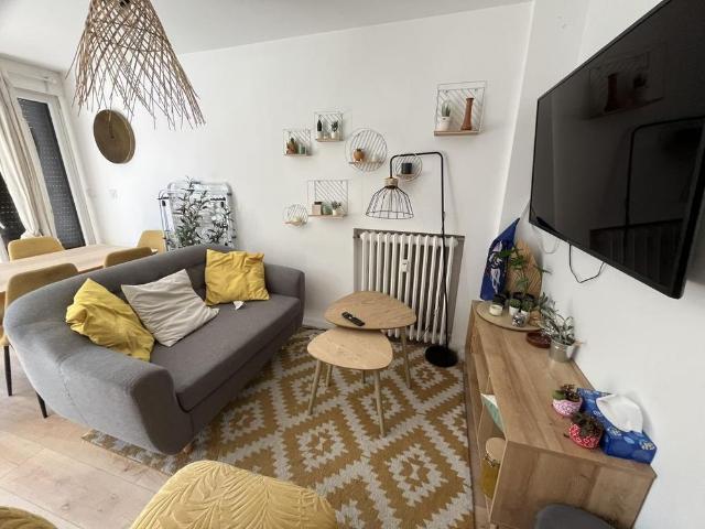 Location Appartement 1 pièce 17m² ANGERS 49000