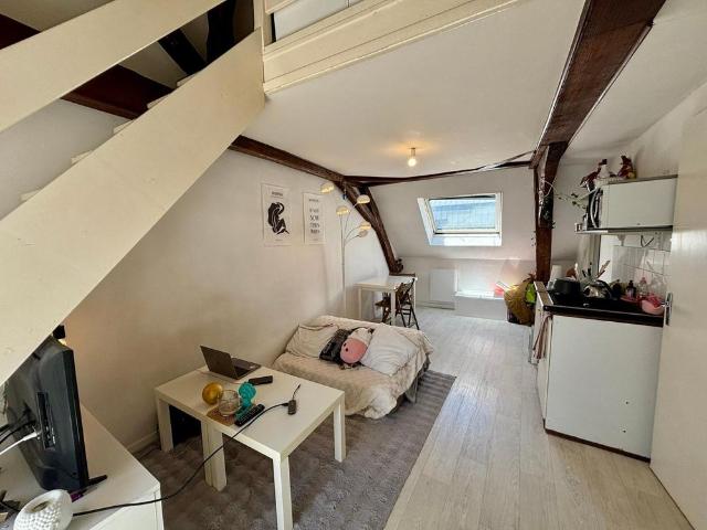 Location Appartement 1 pièce 17m² ANGERS 49100