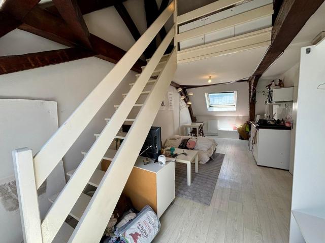 Location Appartement 1 pièce 17m² ANGERS 49100