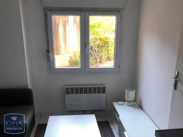 Location Appartement 1 pièce 17m² ANGERS 49100