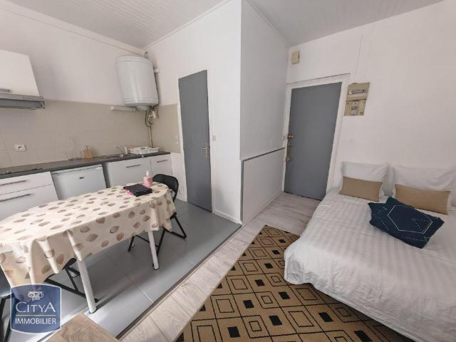 Location Appartement 1 pièce 17m² ANGOULEME 16000