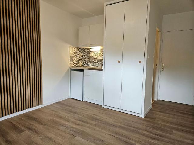 Location Appartement 1 pièce 17m² BESANCON 25000