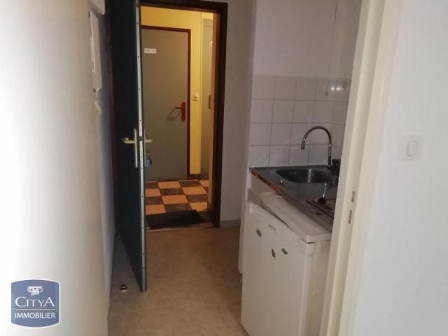 Location Appartement 1 pièce 17m² BOURG EN BRESSE 01000
