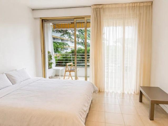 Location Appartement 1 pièce 17m² CANNES 06400