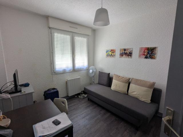 Location Appartement 1 pièce 17m² CLERMONT FERRAND 63000