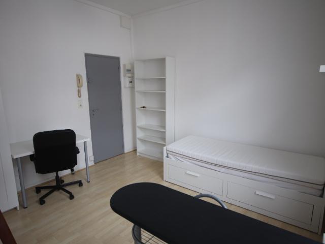Location Appartement 1 pièce 17m² LILLE 59000