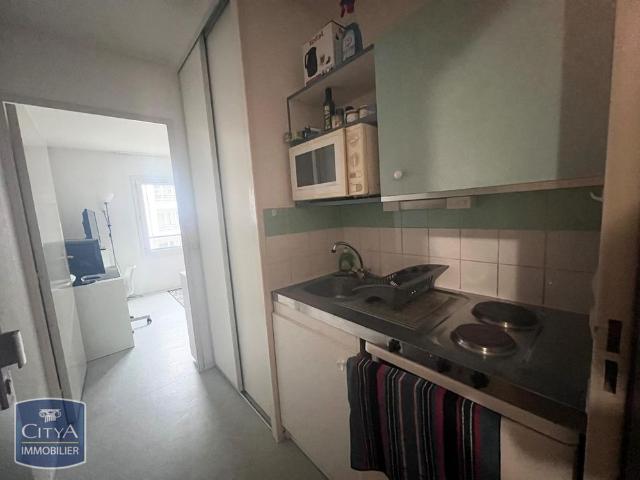 Location Appartement 1 pièce 17m² LILLE 59000