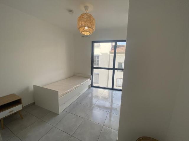 Location Appartement 1 pièce 17m² LYON 7ème