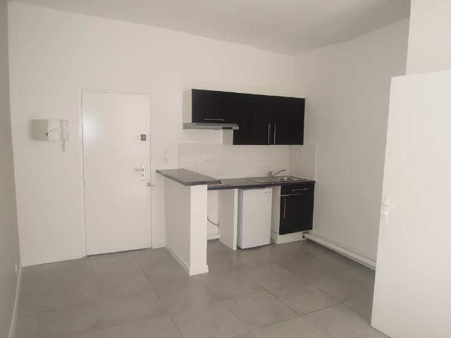 Location Appartement 1 pièce 17m² MONTPELLIER 34000