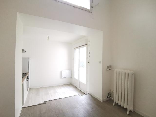 Location Appartement 1 pièce 17m² NANTES 44000