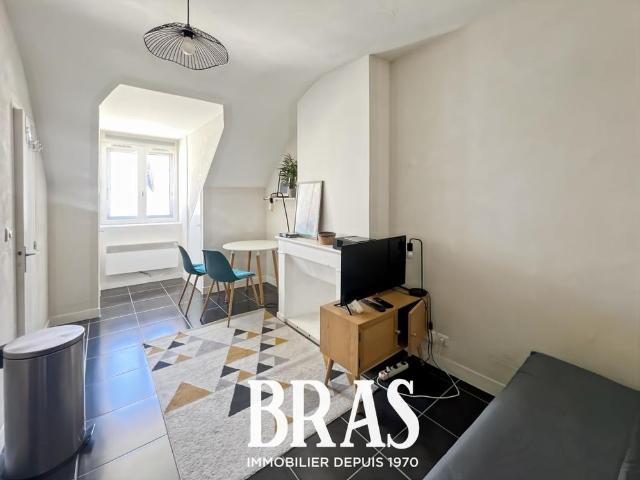 Location Appartement 1 pièce 17m² NANTES 44000