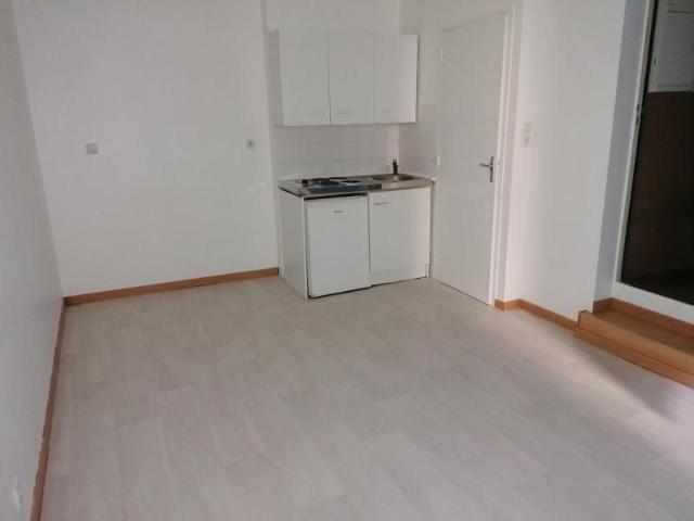 Location Appartement 1 pièce 17m² NANTES 44000