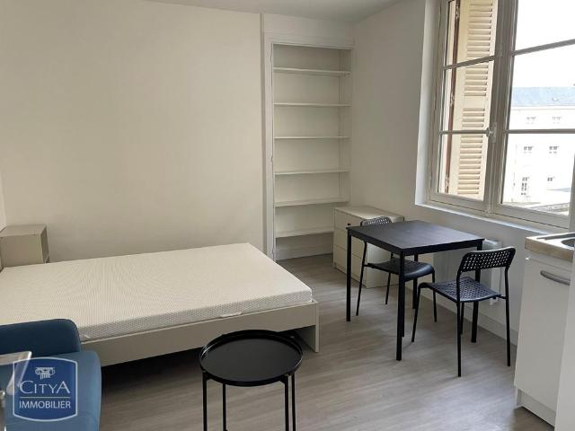 Location Appartement 1 pièce 17m² POITIERS 86000