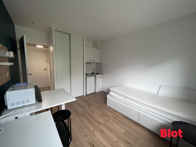 Location Appartement 1 pièce 17m² RENNES 35000