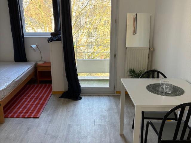 Location Appartement 1 pièce 17m² RENNES 35000