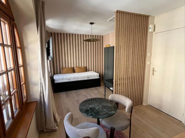 Location Appartement 1 pièce 17m² RENNES 35000
