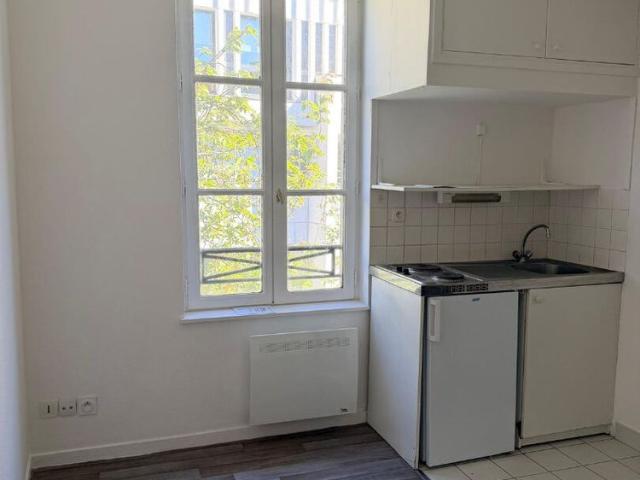 Location Appartement 1 pièce 17m² ROUEN 76000