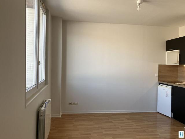 Location Appartement 1 pièce 17m² ROUEN 76000