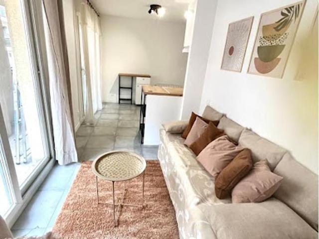 Location Appartement 1 pièce 18 m2 Nice