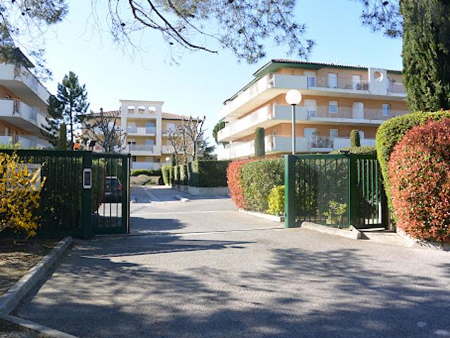 Location Appartement 1 pièce 18 m2 Puyricard