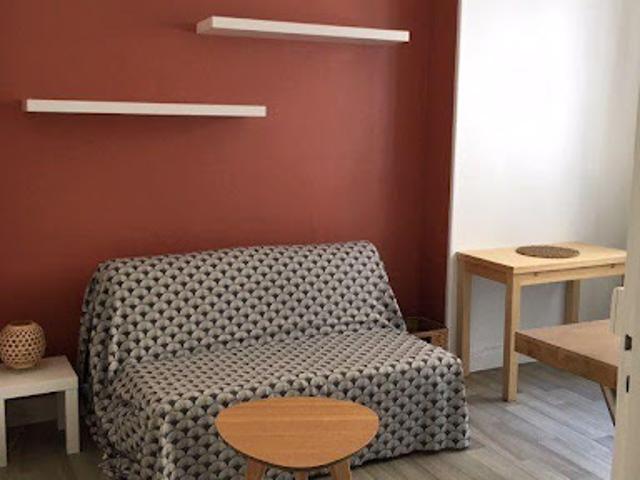 Location Appartement 1 pièce 18 m2 Paris 9ème