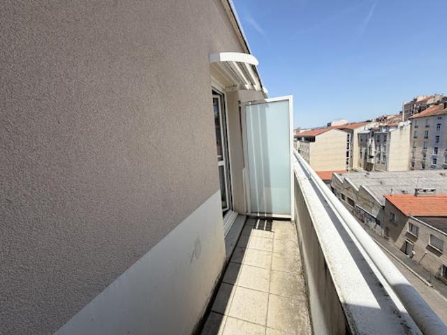 Location Appartement 1 pièce 18 m2 Saint Etienne