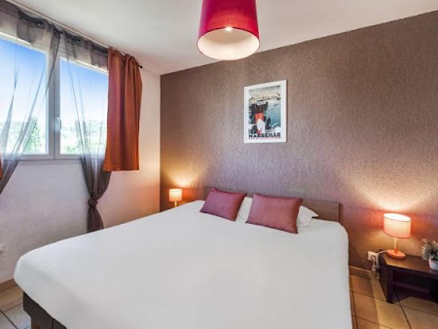 Location Appartement 1 pièce 18 m2 Vitrolles