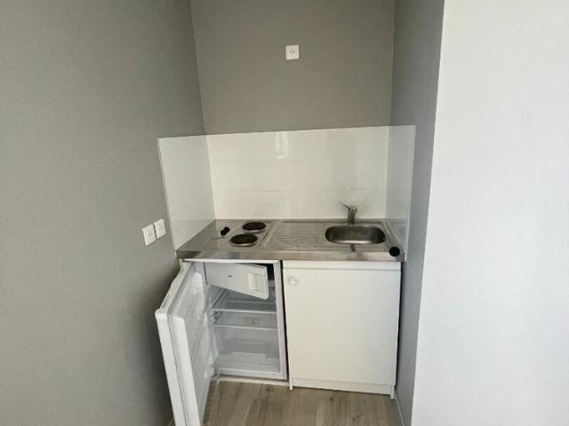 Location appartement 1 pièce, 18.00m², Albi