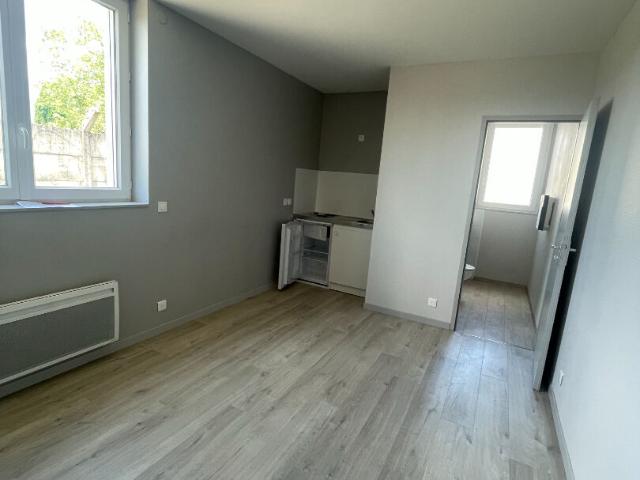 Location appartement 1 pièce, 18.00m², Albi