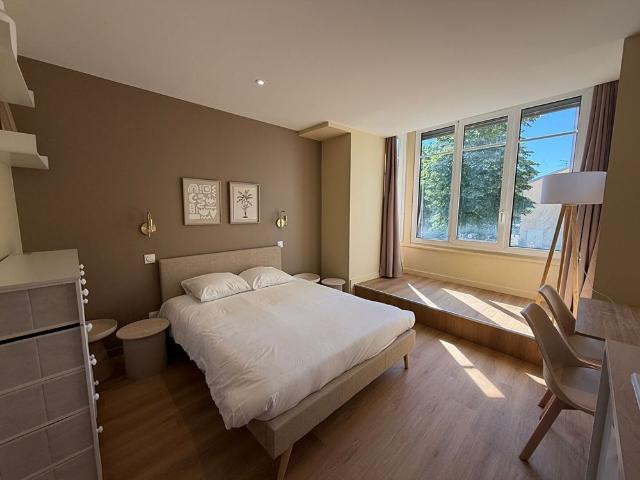 Location appartement 1 pièce, 18.00m², Bourg en Bresse