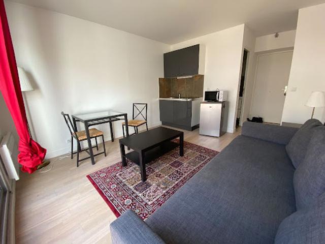Location Appartement 1 pièce 18.2 m2 Melun