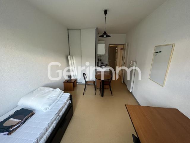 Location Appartement 1 pièce 18,59 m²