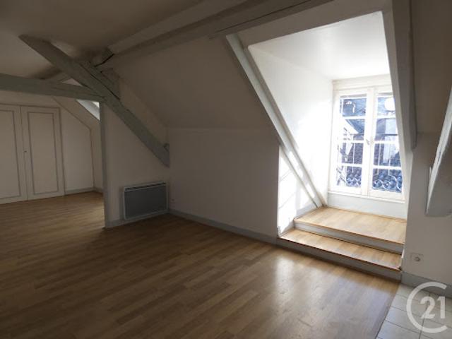 Location Appartement 1 pièce 18.65 m2 Souillac