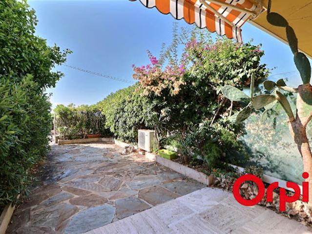Location Appartement 1 pièce 18.69 m2 Menton